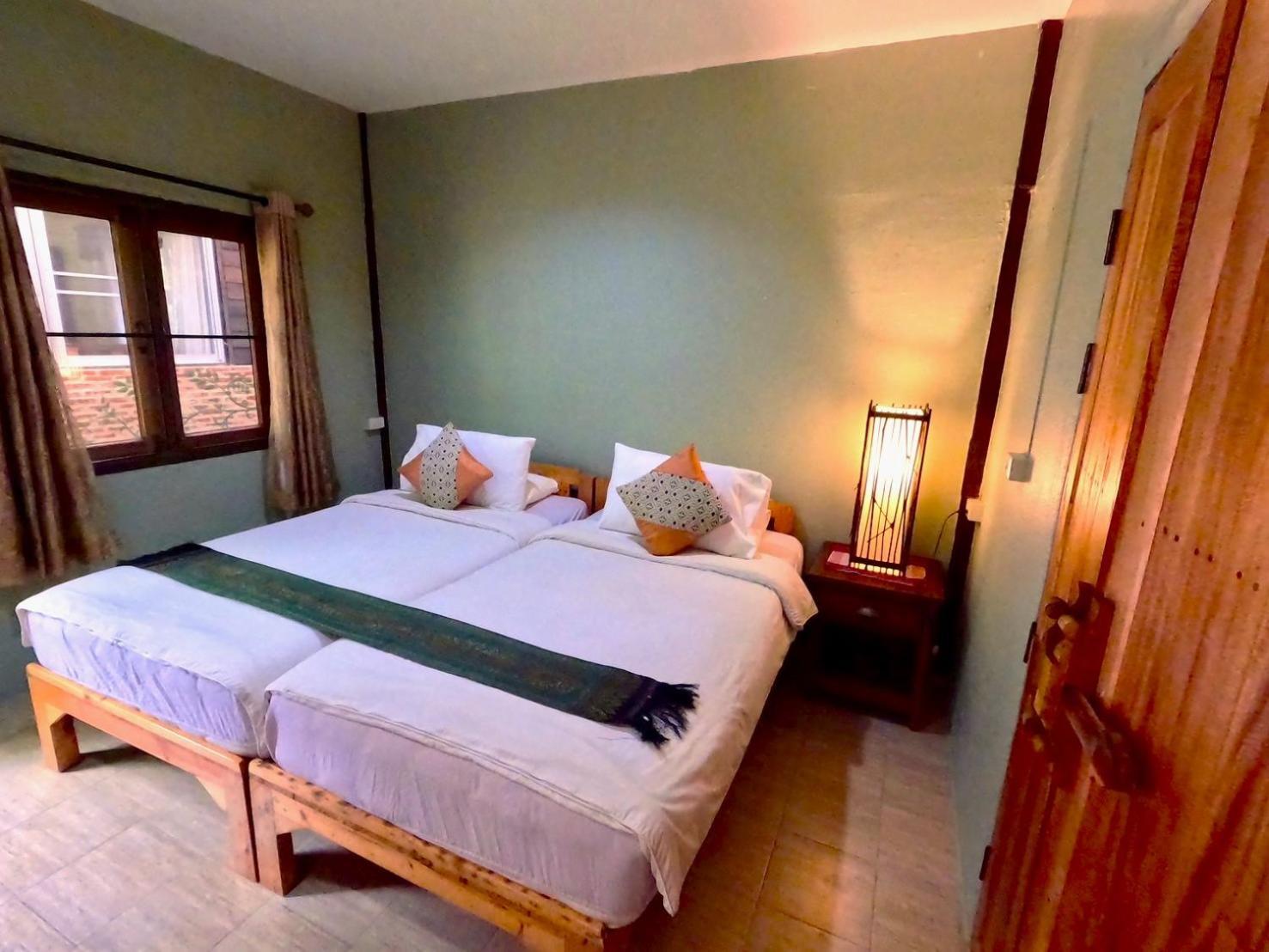 Joy'S House & Tour Bed & Breakfast Chiang Mai Exterior photo