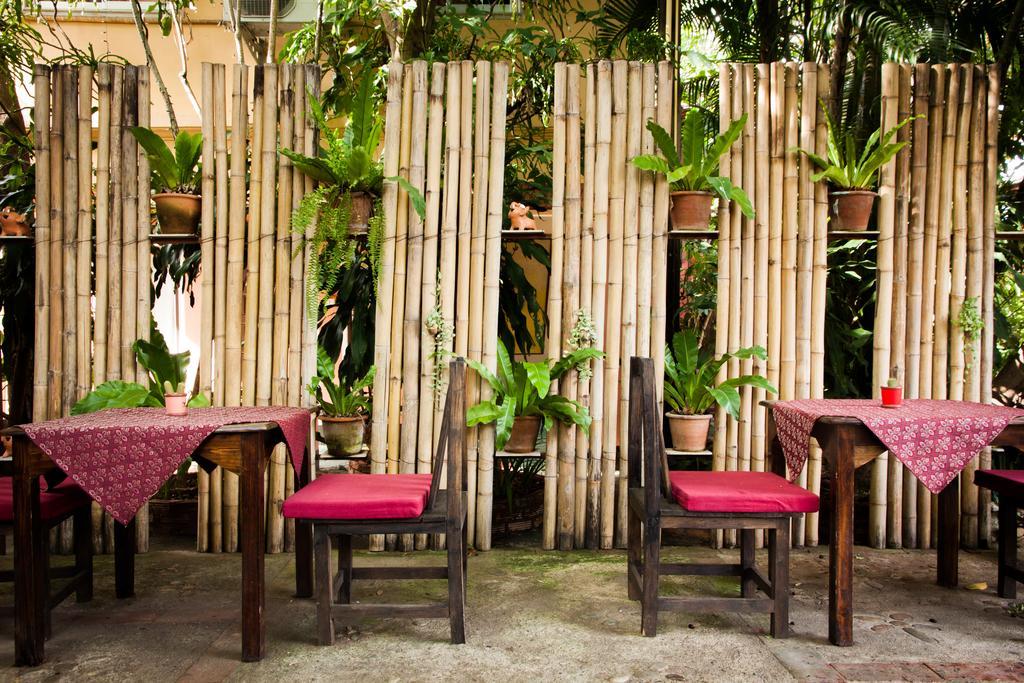 Joy'S House & Tour Bed & Breakfast Chiang Mai Exterior photo