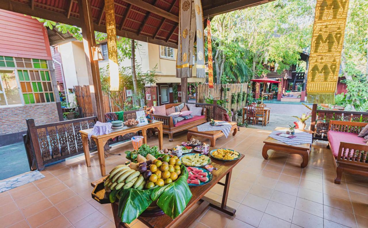 Joy'S House & Tour Bed & Breakfast Chiang Mai Exterior photo
