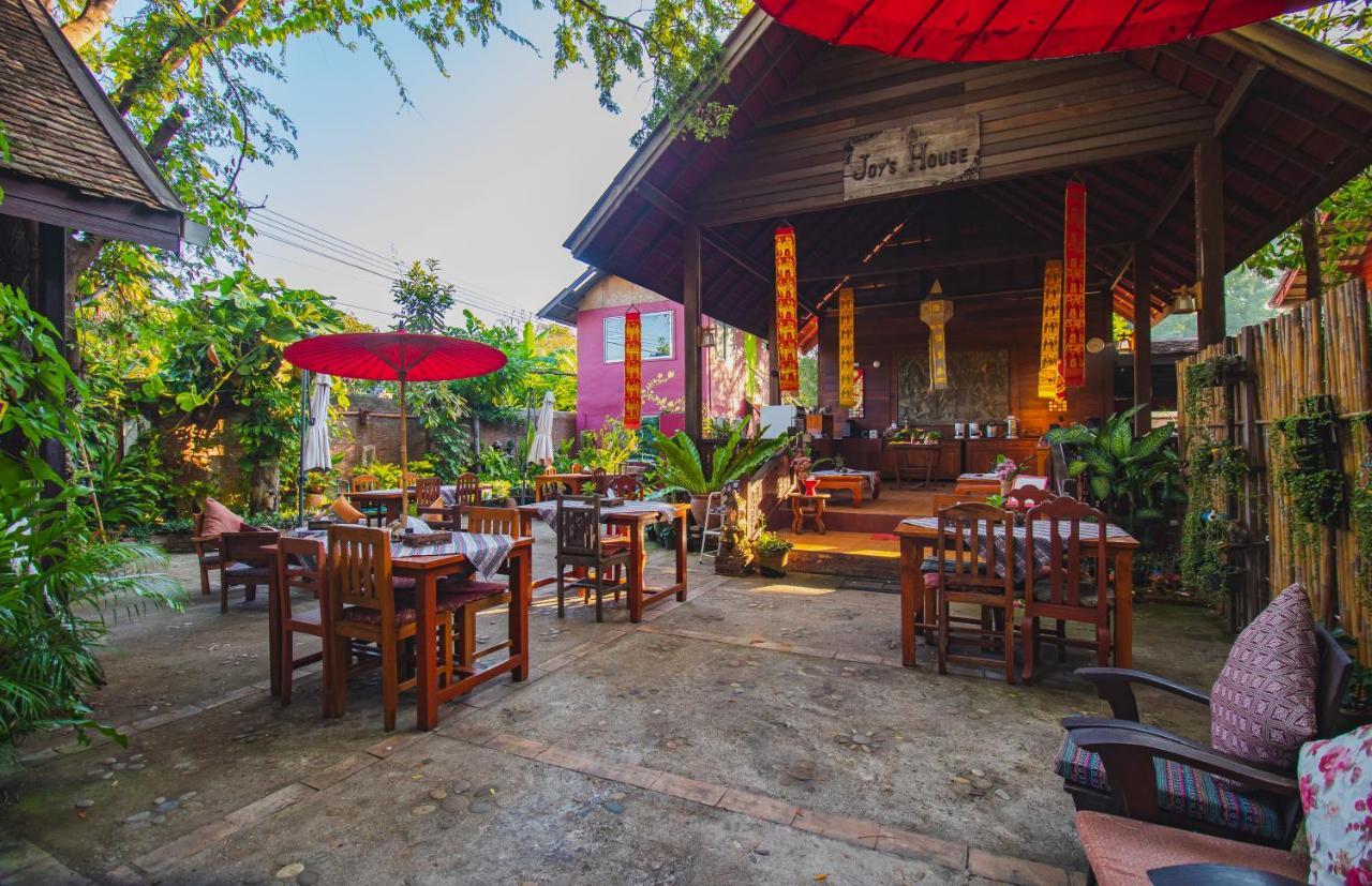 Joy'S House & Tour Bed & Breakfast Chiang Mai Exterior photo