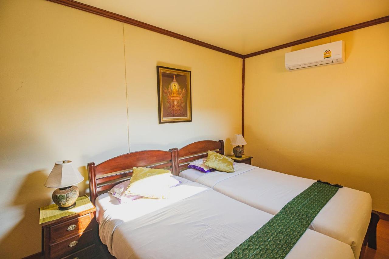 Joy'S House & Tour Bed & Breakfast Chiang Mai Exterior photo