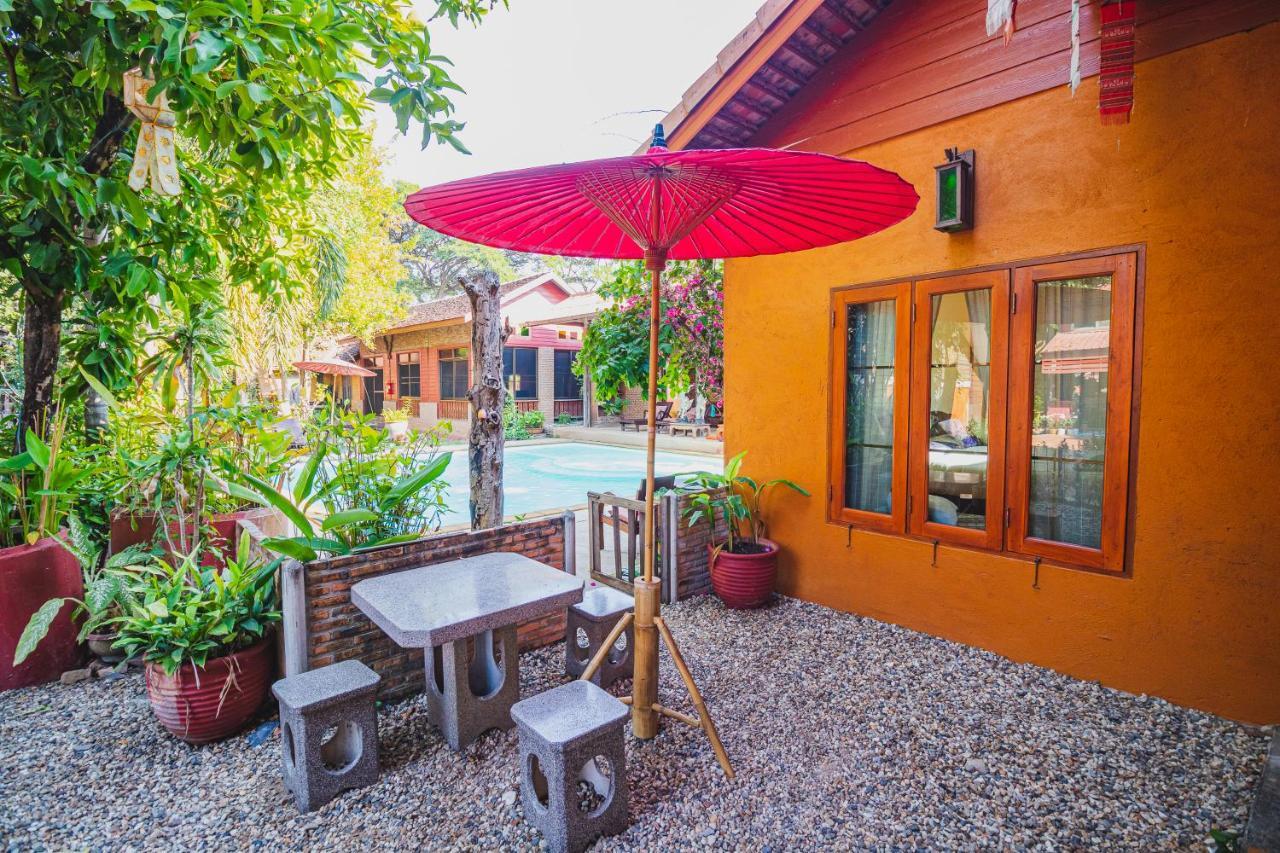 Joy'S House & Tour Bed & Breakfast Chiang Mai Exterior photo