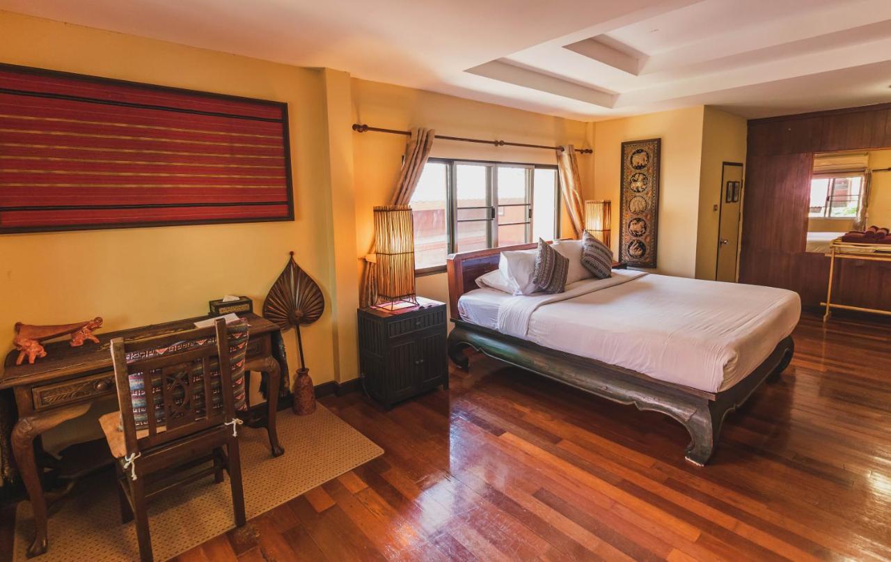 Joy'S House & Tour Bed & Breakfast Chiang Mai Exterior photo
